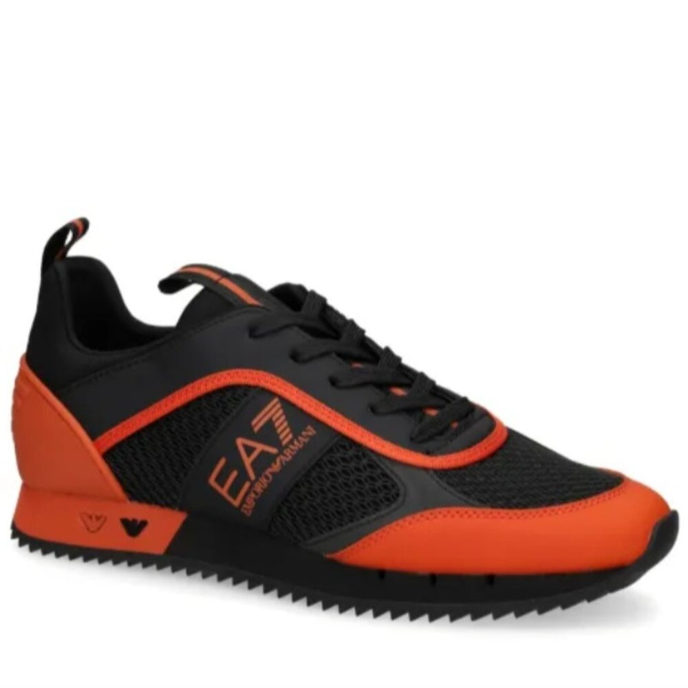 Men sneakers